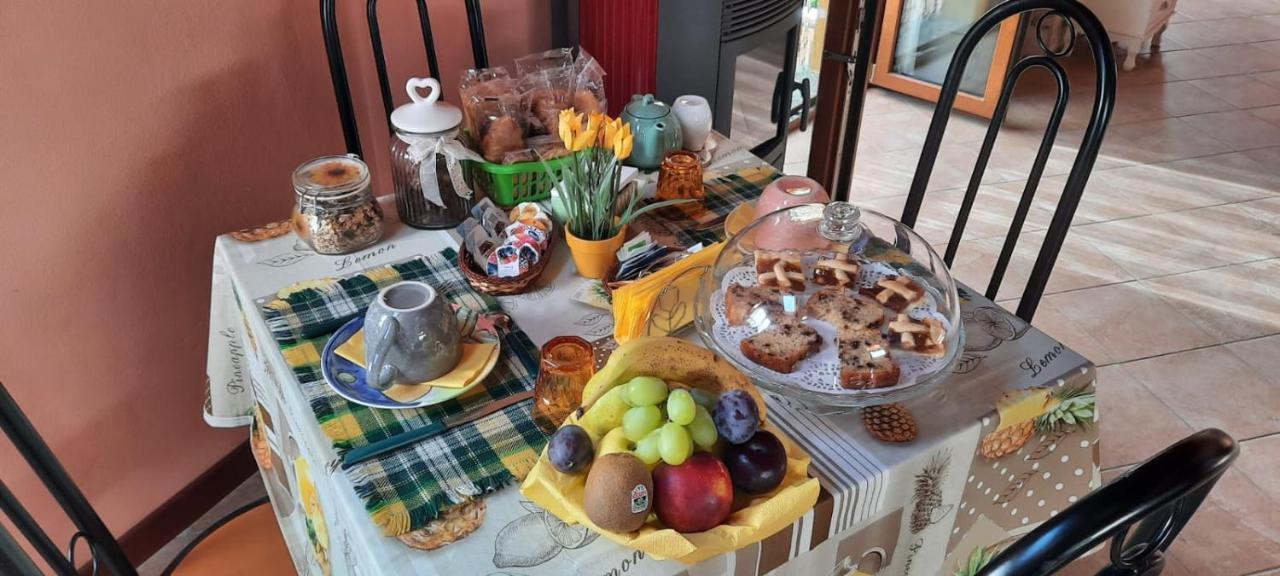 Fior Di Loto Couette-café Ceriale